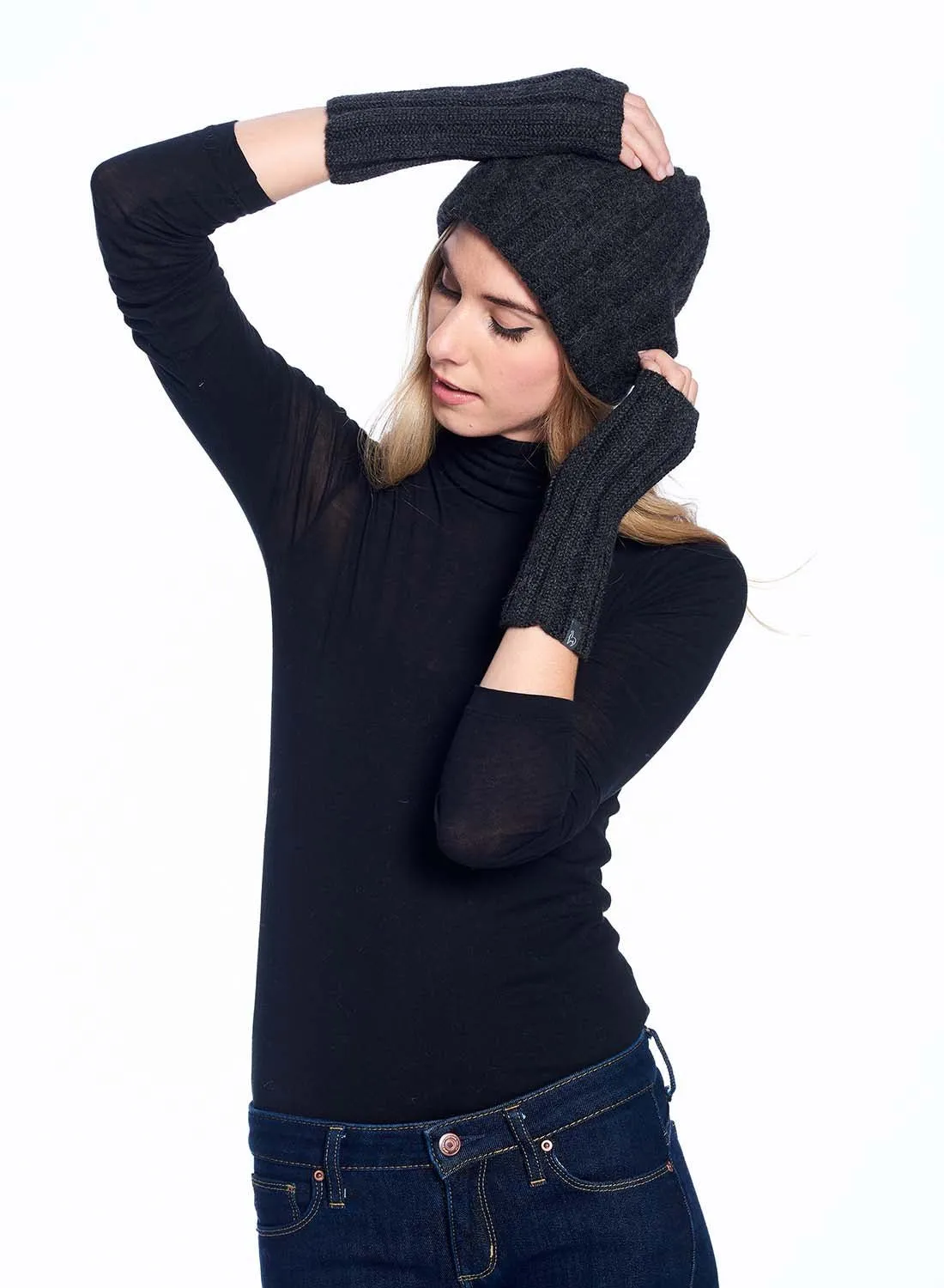 Alpaca Beanie Hat - Accordion - Carbon