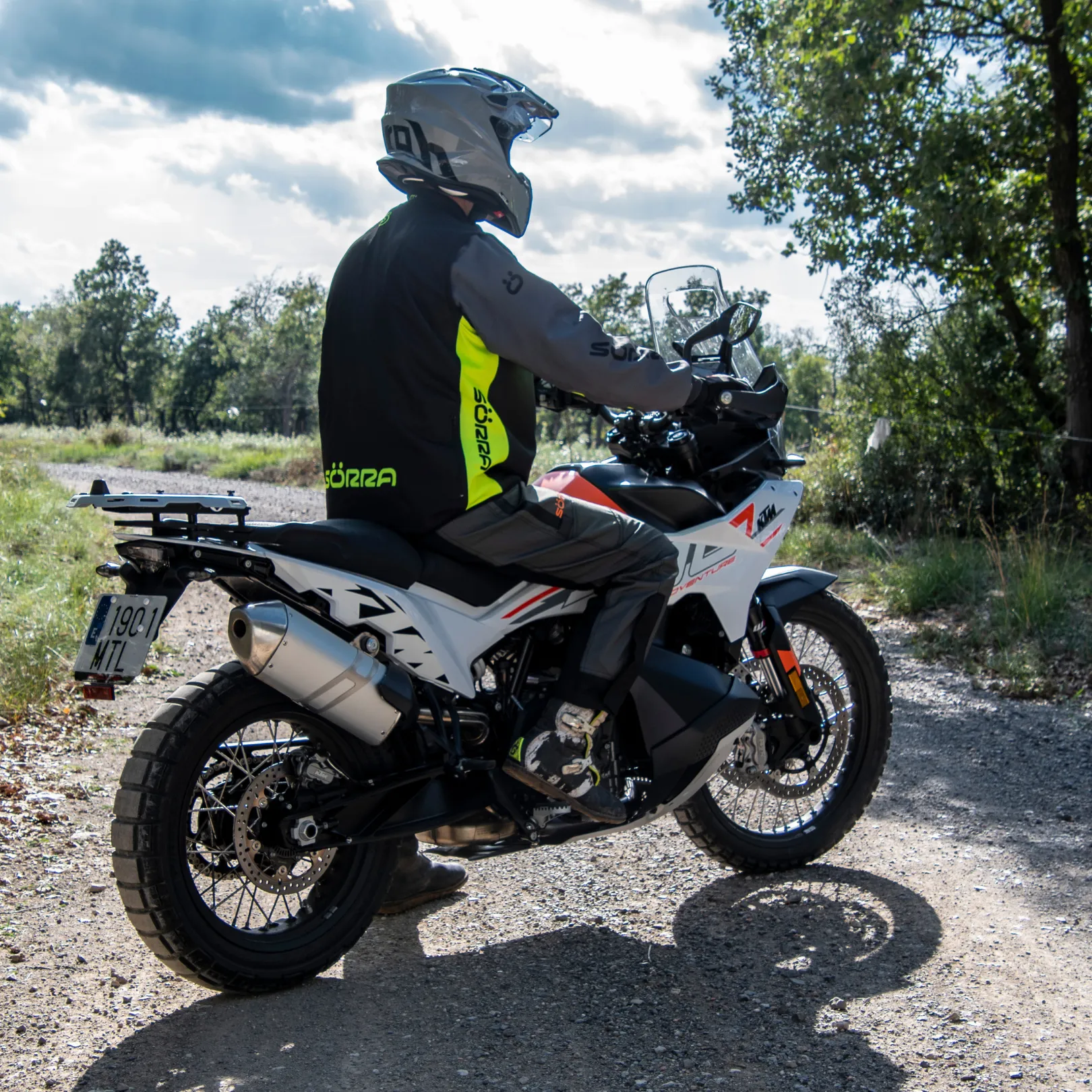 PANTS TRAIL ADVENTURE
